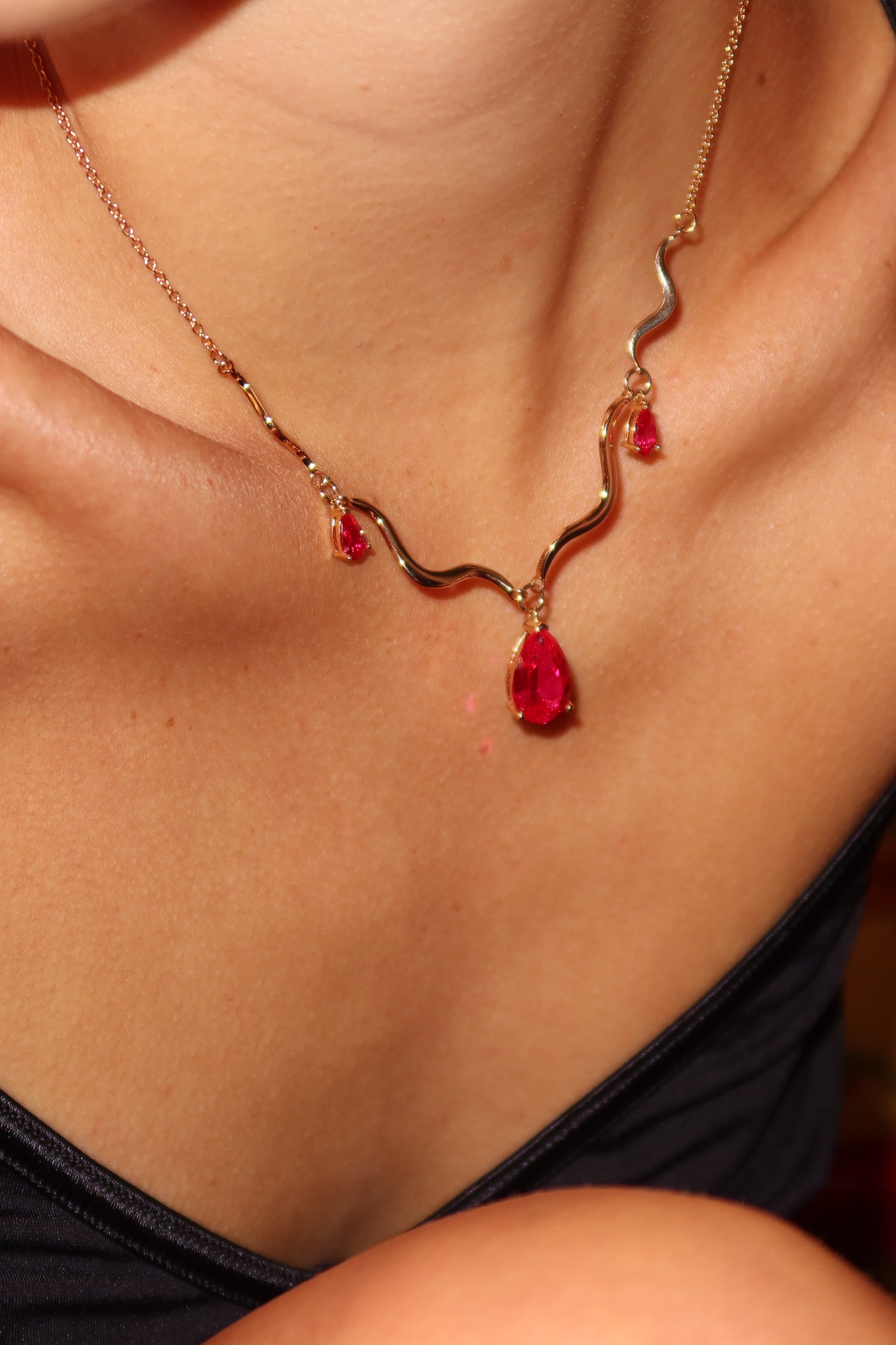 Tina Necklace - Gold